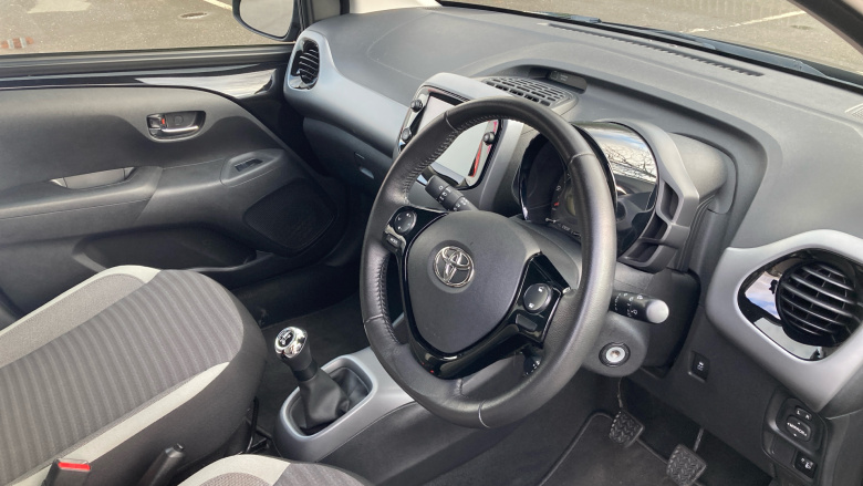 Toyota Aygo 1.0 VVT-i X-Trend 5dr Petrol Hatchback